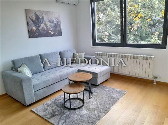 Wellport, izdavanje, nov, lux 2.0, namešten, uselj