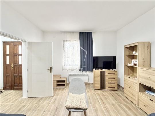 Žarkovo, idealan 1.0, uknjižen stan za život ili i