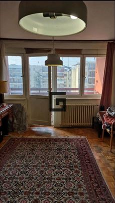 Blok 70a, svetao 2.0 porodičan stan ID#1940