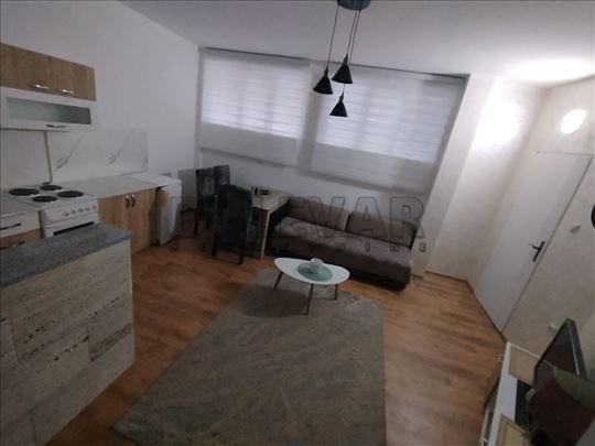 Izdaje se stan kod OŠ Čegar