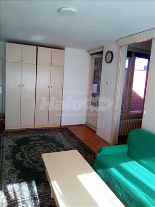 Izdajem stan 41+11m2 