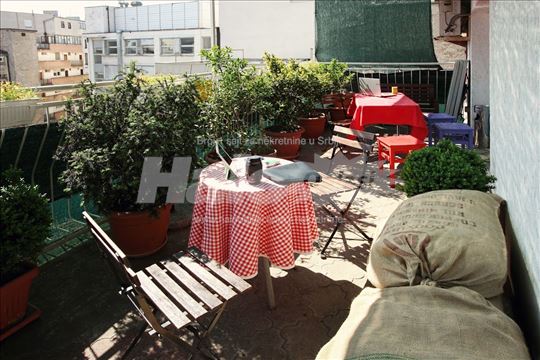 Kneza Mihaila 170m^2 (dobra poslovna prilika)