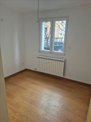 lokal 1.0, Lion, Preševska, 13m2