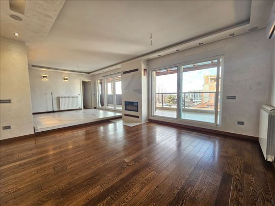 Luksuzan penthouse na prodaj– Voždovac