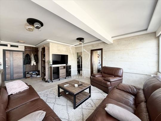 lux 3.0 , kompletno namešten ID#14225