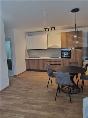 Lux stan  – Šumice, Rada Neimara / Bačvanska