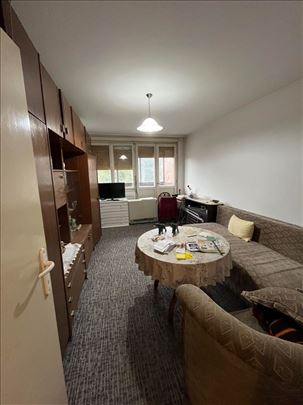 Na prodaju dva uknjižena stana + garaža – Zemun Po