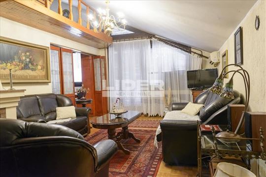 Na prodaju je jedinstven stan sa umetničkom dušom 