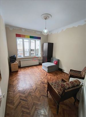 Salonac. Starogradski šarm. Kosančićev venac