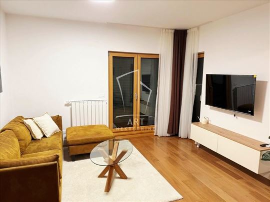 Big residences, stan sa garažnim mestom ID#18279