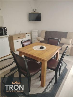 Garsonjera na Raju 27m2