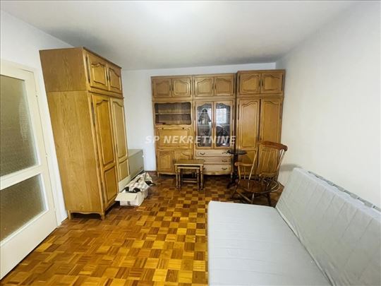 Izdavanje - namešten stan