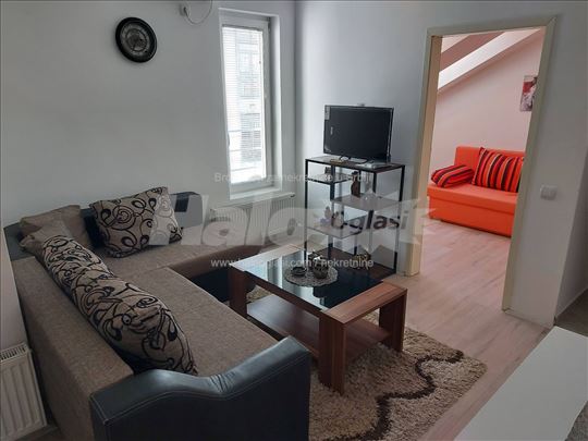 Stan u centru Kragujevca