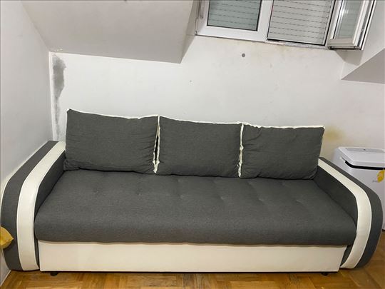 Trosed na razvlacenje