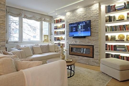 Vračar - Hram - pogled na park - Lux ID#5524