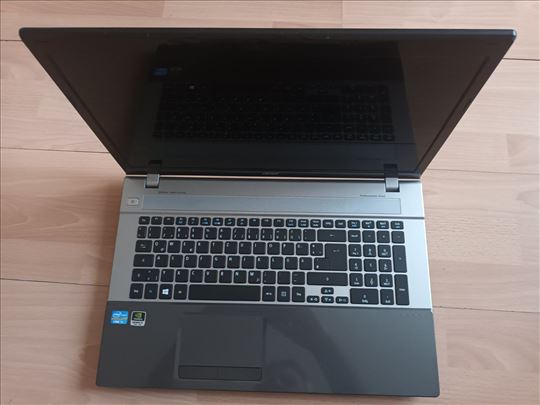 Acer Aspire V3-771G.(laptop)