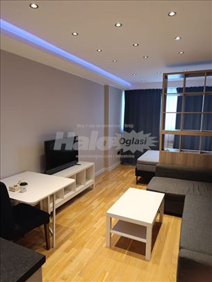 Garsonjera – Tašmajdan, Centar