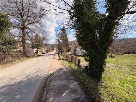 Građevinsko zemljište na više lokacija