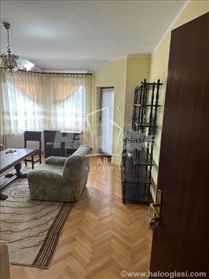 Izdajem smeštaj za inostrane radnike sa prijavom