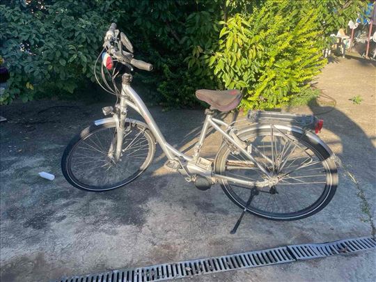 Jeftino električni bicikl