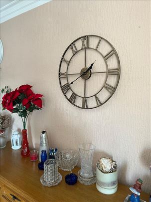 Luksuzni Metalni Zidni Sat 60cm