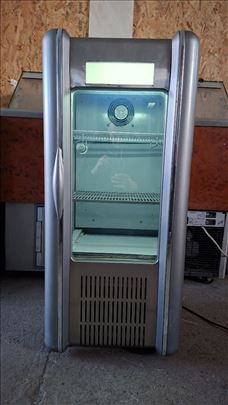 Rashladna vitrina retro 