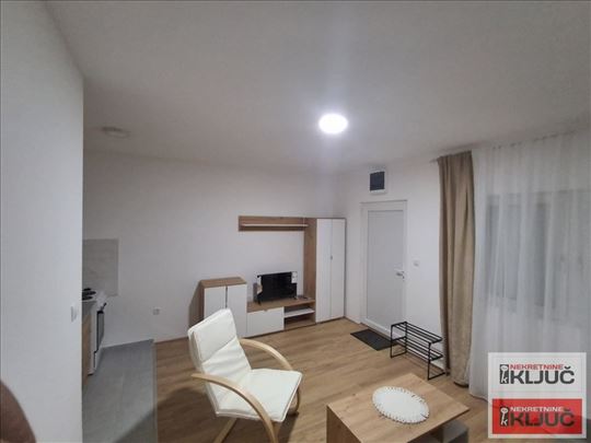 Adice, 22m2, Garsonjera, Nameštena