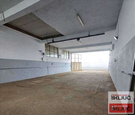 Futog Izdaje Se Hala Za Magacin Ili Radionicu