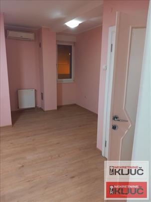 FutoŠka Pijaca, 44m2, Dvosoban, Prazan, Visoko pri