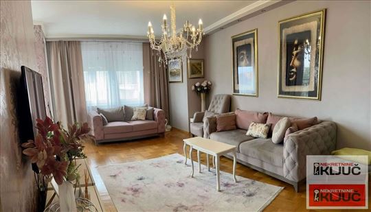 Grbavica, 124 m2, Četvorosoban-DUPLEX, Namešten