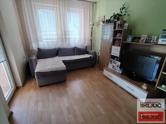 Grbavica, 81 m2, Trosoban-Duplex
