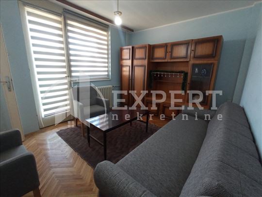 Izdaje se stan kod parka Sveti Sava