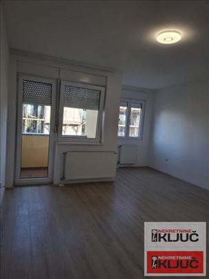 Kej, 34m2, Jednosoban može Jednoiposoban