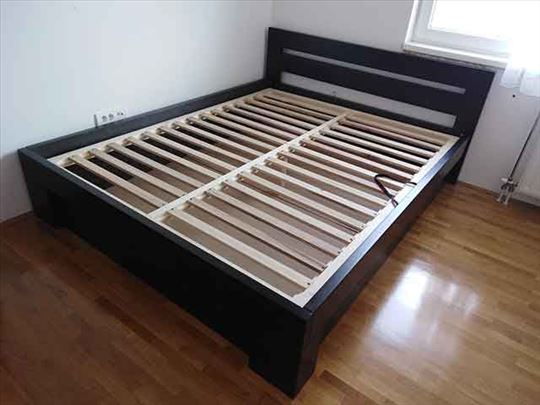 Kreveti od punog drveta sa mehanizmom za podizanje