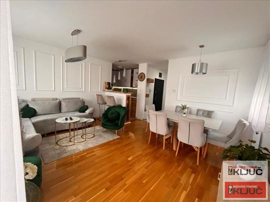 Novo Naselje, 100 m2, Petosoban-Duplex, Namešten