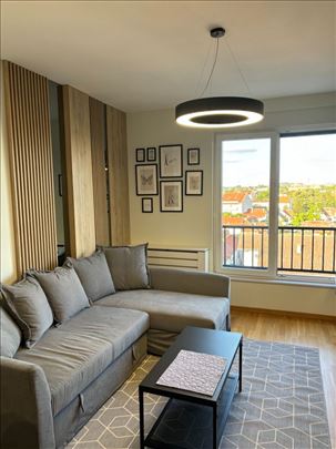 Prelepa garsonjera u Pasentu