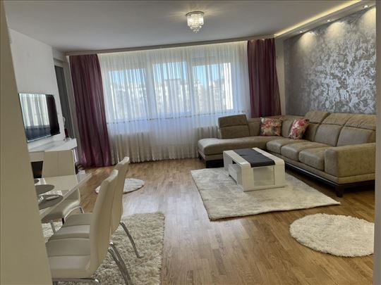 Salajka, 101 m2, Četvorosoban, Namešten, Moderan