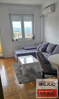 Somborski Bulevar, 49m2, Dvoiposoban, Parking