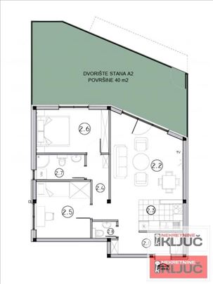 Sremska Kamenica, 63m2, Trosoban plus dvorište 40m