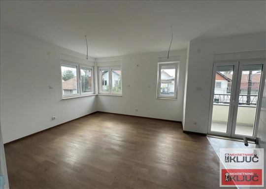 Telep, 50m2, Dvosoban sa pdv, Novo,podno grejanje 