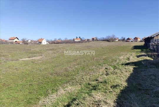 Vranić, plac uz Ibarsku magistralu