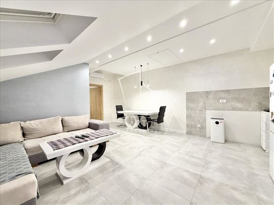 Altina , odličan 3.0 stan ID#14268