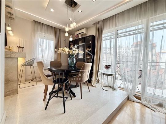 Ekskluzivan, kompletno namešten, duplex na Voždovc