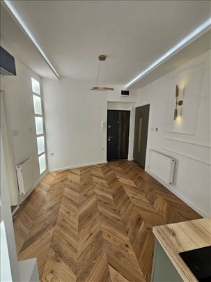 Garsonjera na najtraženijoj lokaciji retko u ponud