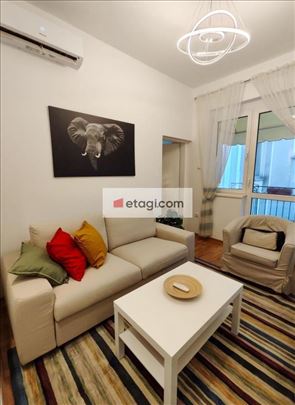 Izdaje se kompletno namešten stan