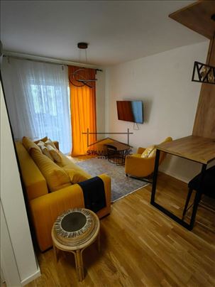 Jednoiposoban stan u novom kompleksu na Novom Nase