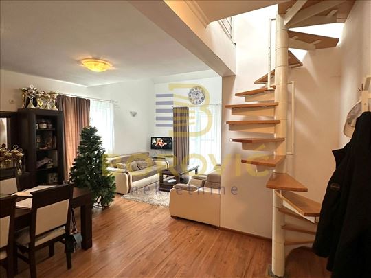 Labudovo brdo, 84m2, galerija