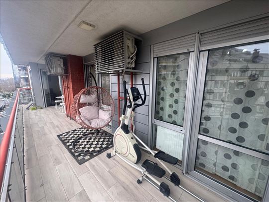 Novi Beograd 150m2 blok 19a 