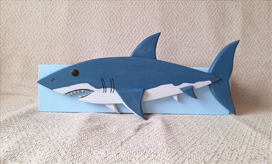 Polica drvena ajkula