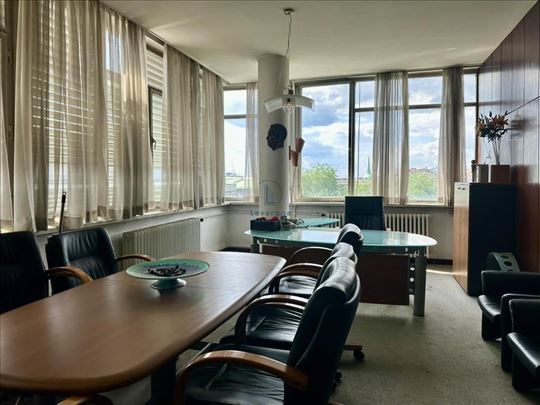 Poslovni prostor, Kneza Miloša, 112 m2